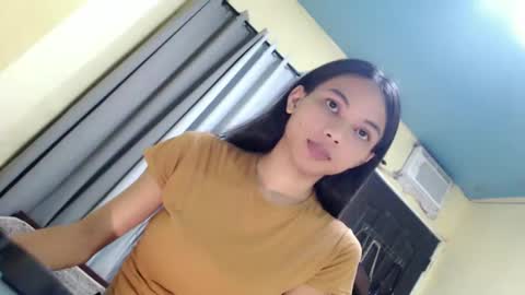 CHIE CHIE online show from February 26, 2026, 6:12 am