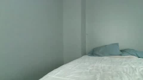 Jessica online show from April 4, 2026, 2:03 pm