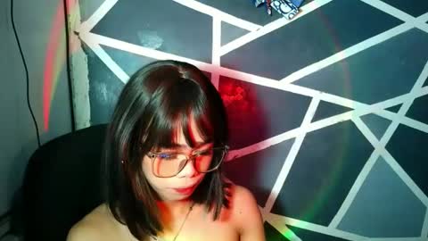 sluttypatotie online show from April 23, 2026, 8:44 pm