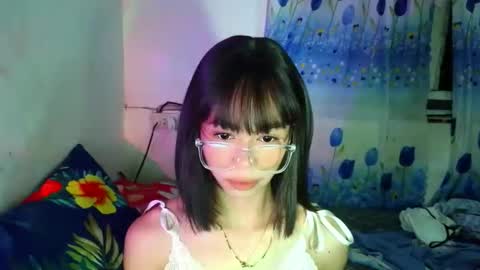 sluttypatotie online show from May 28, 2026, 5:54 pm