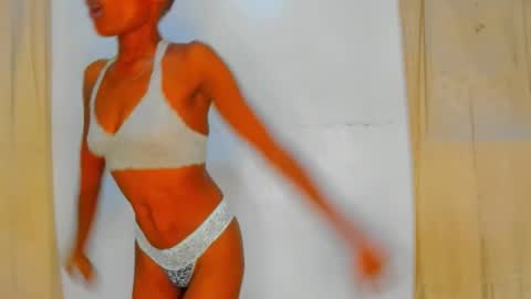 Sexyslutt online show from November 3, 2025, 3:08 am