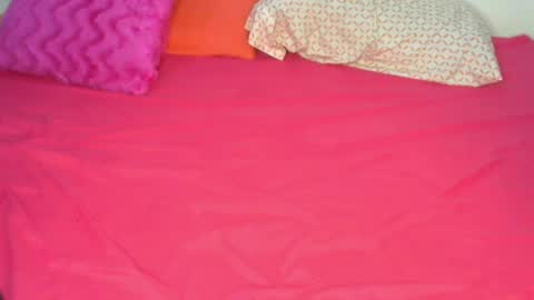 Sexyslutt online show from March 30, 2026, 10:22 pm