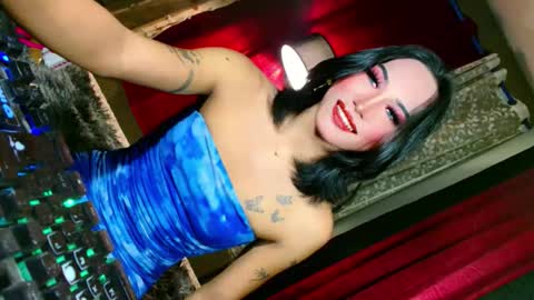 slutxcums_martel69 online show from September 18, 2025, 10:23 pm