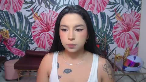 Mariana Torres online show from April 13, 2026, 1:05 pm