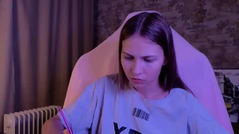 Emma online show from March 4, 2026, 11:00 pm