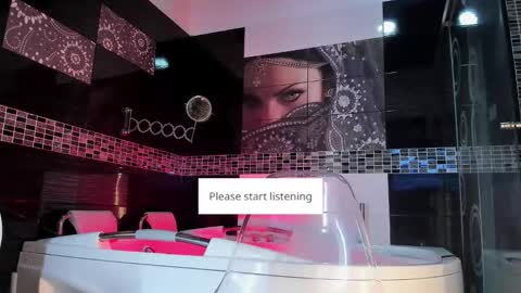 Small Hot19 online show from October 23, 2025, 10:47 am