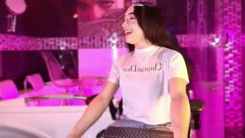 Small Hot19 online show from March 17, 2026, 10:07 am