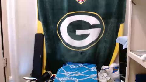 small wood21 online show from December 25, 2024, 11:43 am