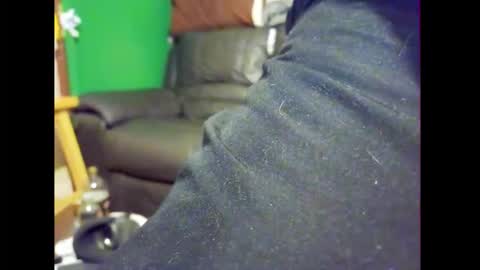 Small Hairy Uncut online show from March 12, 2026, 9:43 pm