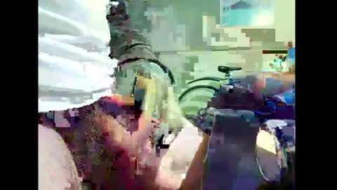 Small Hairy Uncut online show from March 18, 2026, 2:58 am