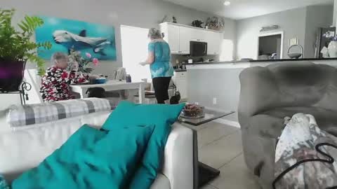 Daddy online show from February 16, 2025, 6:32 pm