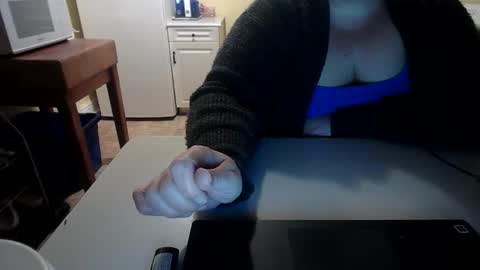 smalltowntrouble online show from February 14, 2026, 1:02 am