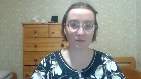 smart_rose online show from March 18, 2026, 8:45 pm