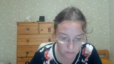 smart_rose online show from June 22, 2026, 5:10 pm