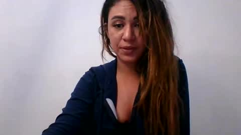 smileycherry online show from January 5, 2025, 5:51 am