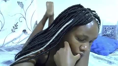 smilingpusssy online show from January 7, 2025, 6:14 pm