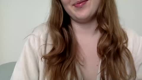 smokeshow3 online show from January 9, 2025, 8:44 pm