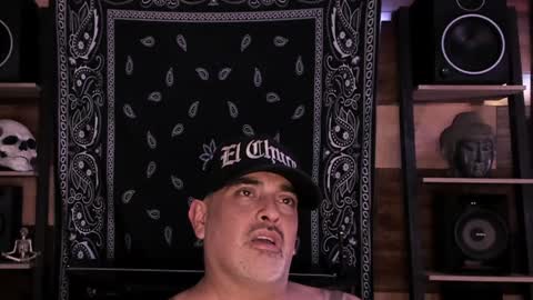 Snapshot of smokey915 chatting on January 2, 2025, 11:20 am Smokey915 online show from January 2, 2025, 11:20 am