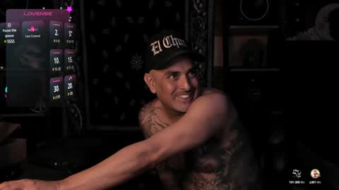 Snapshot of smokey915 chatting on January 6, 2025, 1:30 pm Smokey915 online show from January 6, 2025, 1:30 pm