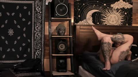 Snapshot of smokey915 chatting on January 7, 2025, 1:38 am Smokey915 online show from January 7, 2025, 1:38 am