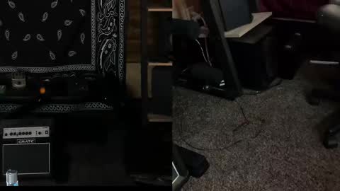 Snapshot of smokey915 chatting on February 16, 2025, 8:22 pm Smokey915 online show from February 16, 2025, 8:22 pm