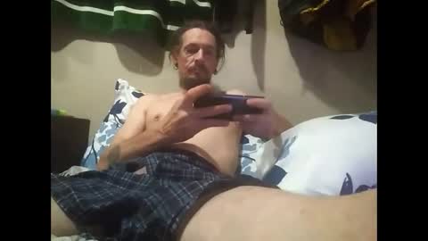 Smokeyireland online show from September 28, 2025, 8:47 pm