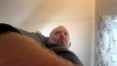 smokeymt420 online show from December 2, 2025, 7:20 pm