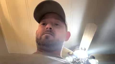 smokeymt420 online show from December 15, 2025, 2:05 am