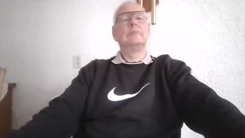 smoothy5460 online show from January 7, 2025, 2:51 pm