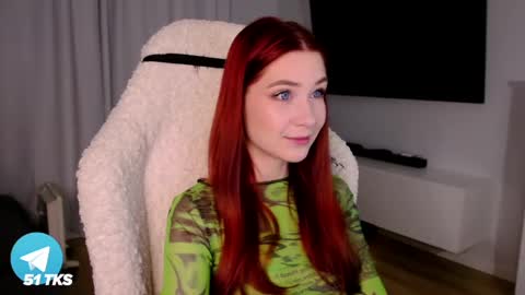 Snapshot of smthwrong chatting on February 15, 2025, 12:04 am smthwrong online show from February 15, 2025, 12:04 am