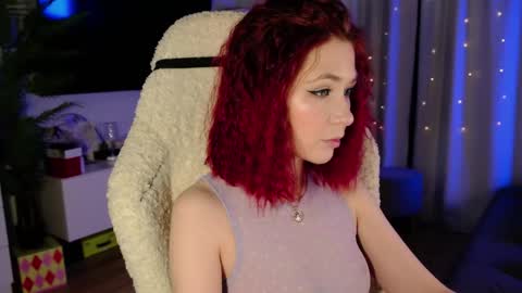 Snapshot of smthwrong chatting on February 13, 2026, 9:33 pm smthwrong online show from February 13, 2026, 9:33 pm