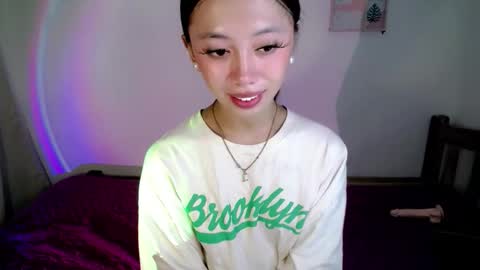 Snapshot of snake_charmer88 chatting on May 15, 2026, 5:47 am kianna online show from May 15, 2026, 5:47 am