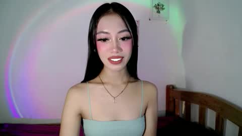 Snapshot of snake_charmer88 chatting on June 6, 2026, 5:23 am kianna online show from June 6, 2026, 5:23 am