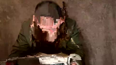 Snapshot of snoochiepoochies chatting on January 9, 2025, 4:41 am Will Rex online show from January 9, 2025, 4:41 am