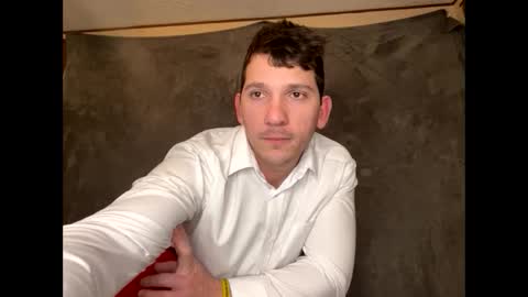 Snapshot of snoochiepoochies chatting on January 18, 2025, 8:41 am Will Rex online show from January 18, 2025, 8:41 am