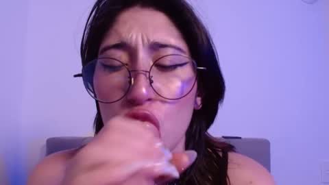 IG     OF red moonn online show from December 28, 2024, 11:52 am