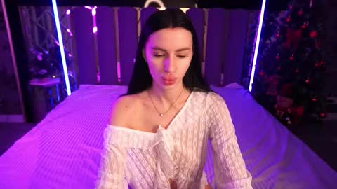 snow_whiteeex online show from January 13, 2026, 6:40 am