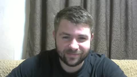 Snapshot of snowyqred chatting on December 31, 2024, 2:25 pm Arthur online show from December 31, 2024, 2:25 pm