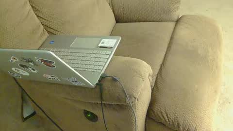 Snapshot of sobadsogood34 chatting on November 16, 2025, 5:02 am sobadsogood34 online show from November 16, 2025, 5:02 am