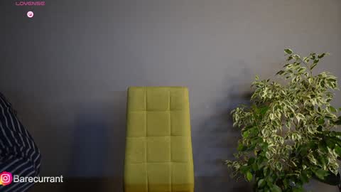 Snapshot of sochnogirls chatting on February 6, 2025, 9:49 pm Yesenia online show from February 6, 2025, 9:49 pm