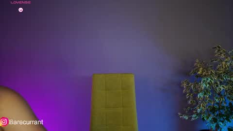 Snapshot of sochnogirls chatting on March 3, 2025, 11:14 pm Yesenia online show from March 3, 2025, 11:14 pm