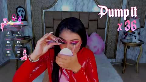 Snapshot of soffiqueen chatting on October 27, 2025, 8:57 pm Schedule 1400 - 2100 gtm-5 online show from October 27, 2025, 8:57 pm