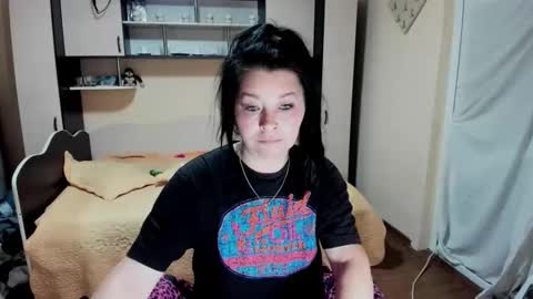 Snapshot of soffy_skye chatting on May 6, 2026, 5:14 am Soffy online show from May 6, 2026, 5:14 am