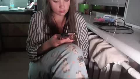 Sofi online show from October 12, 2025, 7:46 pm