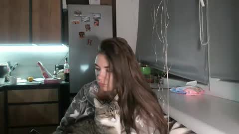 Sofi online show from October 13, 2025, 8:09 pm