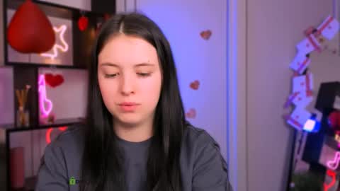 Snapshot of sofi_lonely chatting on February 23, 2026, 12:24 pm sofi_lonely online show from February 23, 2026, 12:24 pm