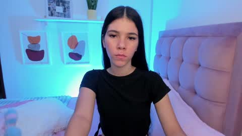Snapshot of sofi_perezz chatting on January 13, 2025, 3:12 am sofi online show from January 13, 2025, 3:12 am