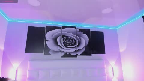 sofi_sp online show from December 22, 2025, 11:40 am