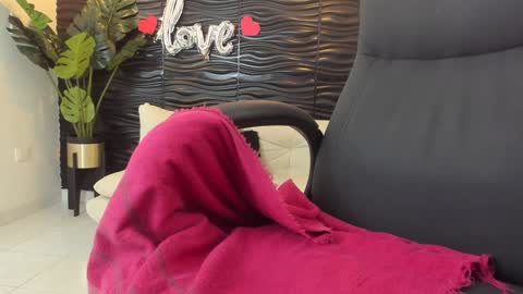 Skarlett online show from February 26, 2025, 1:21 am