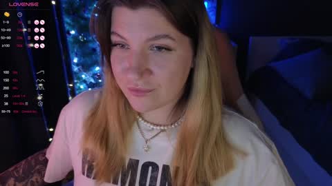 Snapshot of sofia__fairy chatting on December 29, 2024, 7:32 pm Sofia Lush is active PVT is open Welcome to the world of pleasure online show from December 29, 2024, 7:32 pm